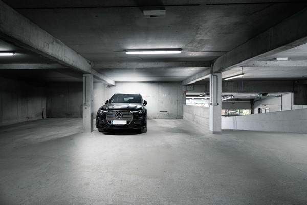 20 Tiefgaragenstellplatz 1x.jpg